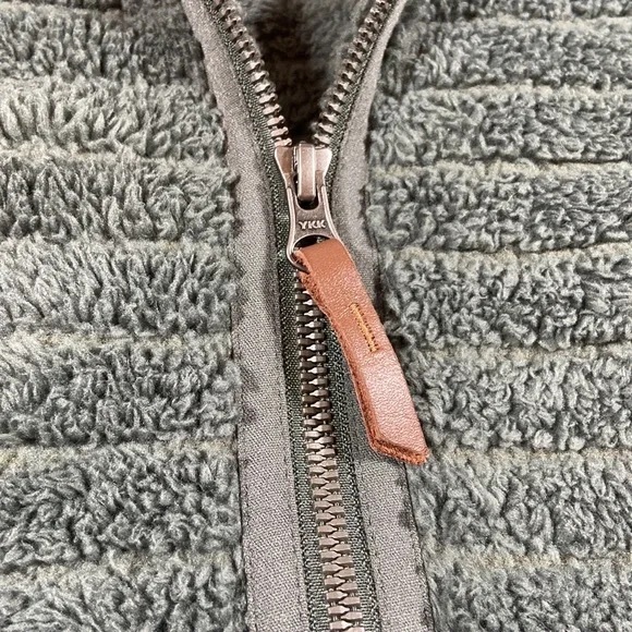 Columbia Gray Sherpa Fleece Jacket size L - Picture 4 of 9